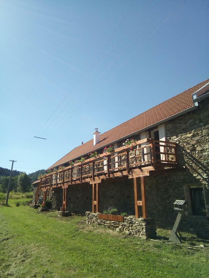 Pokojíky na Větrné Malsin Exteriér fotografie
