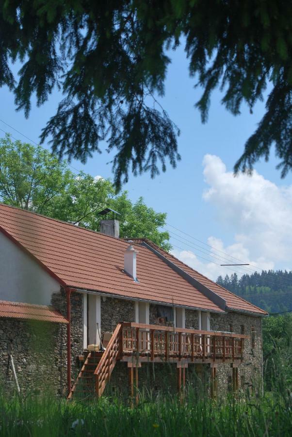 Pokojíky na Větrné Malsin Exteriér fotografie